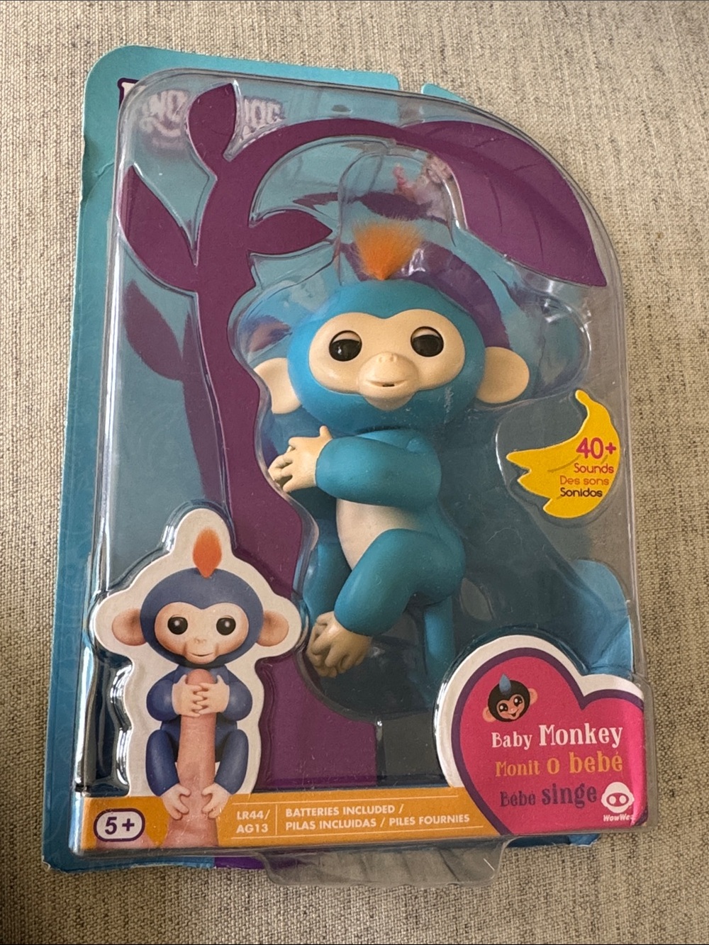 Sealed Boris Fingerlings fingerling interactive blue monkey new box as is